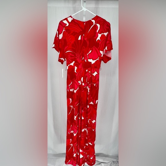 TRINA TURK - Shangri La Formation Silk Jumpsuit - Picture 7 of 11